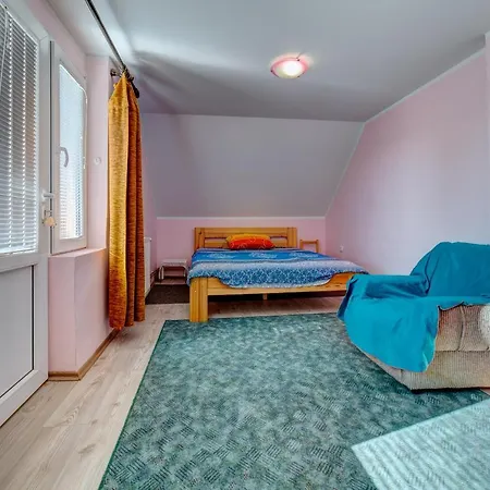 Padine Zlatibora Konukevi 3*